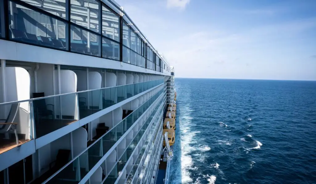 carnival cruise cabins to avoid